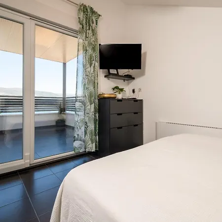 Mabela Trogir